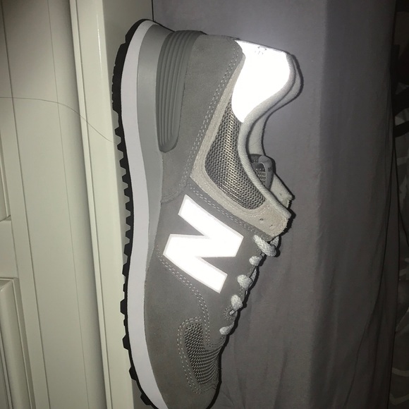 new balence classic 574 - Picture 2 of 3